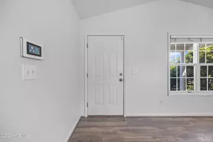 605 Brookbend Dr, Wilmington, NC 28411 - Photo 8