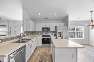 605 Brookbend Dr, Wilmington, NC 28411 - Photo 14
