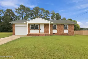 25 Yorkshire Dr, Jacksonville, NC 28546 - Photo 1