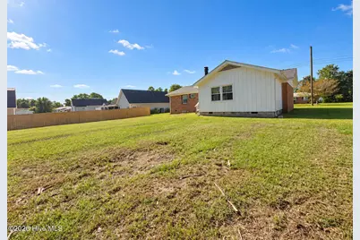 25 Yorkshire Drive, Jacksonville, NC 28546 - Photo 30