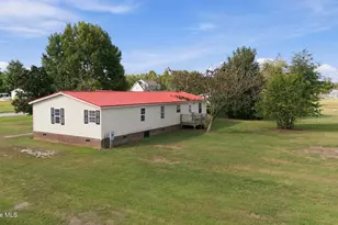 100 N Cherie Ct, New Bern, NC 28562 - Photo 2