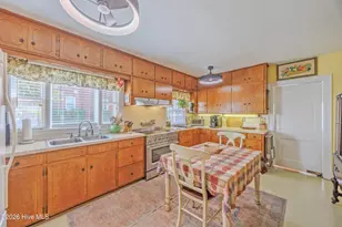 413 E Main St, Wallace, NC 28466 - Photo 18