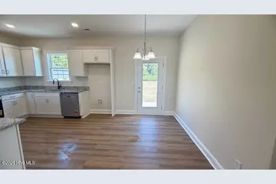 608 Lake Road, Hertford, NC 27944 - Photo 6