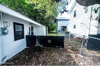 1211 Bay Street, New Bern, NC 28560 - Photo 8