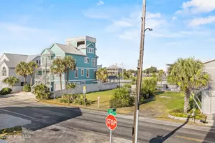 400 Canal Dr, Carolina Beach, NC 28428 - Photo 4