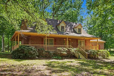 100 Dogwood Drive, Kenly, NC 27542 - Photo 2