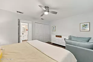 118 Periwinkle Dr, Emerald Isle, NC 28594 - Photo 32