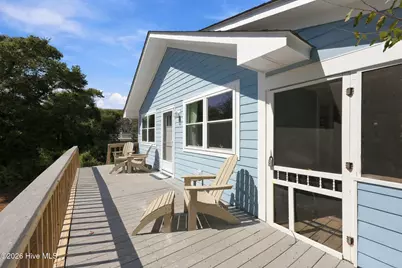 118 Periwinkle Drive, Emerald Isle, NC 28594 - Photo 4