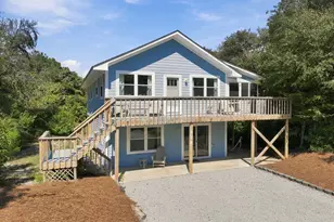 118 Periwinkle Dr, Emerald Isle, NC 28594 - Photo 1