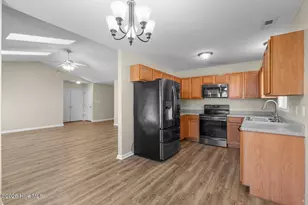 403 Huff Dr, Jacksonville, NC 28546 - Photo 10