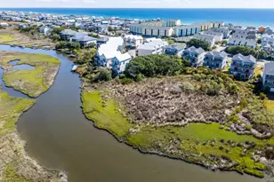 825A N New River Dr, Surf City, NC 28445 - Photo 4