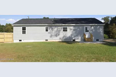 610 Lakeview Drive, Nashville, NC 27856 - Photo 6
