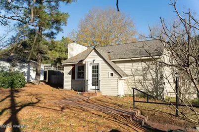 904 W Saunders Avenue, Aberdeen, NC 28315 - Photo 1