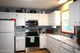 216 Ashwood Ct, Havelock, NC 28532 - Photo 6
