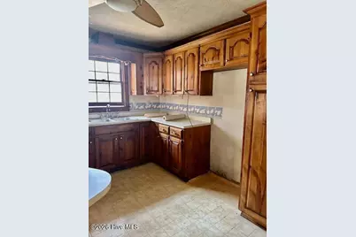 7613 Princess Ann Road, Evergreen, NC 28438 - Photo 12
