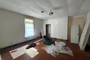 310 E Main St, Williamston, NC 27892 - Photo 16