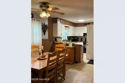 403 E Tennessee Avenue, Bessemer City, NC 28016 - Photo 16