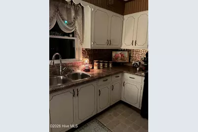 403 E Tennessee Avenue, Bessemer City, NC 28016 - Photo 18