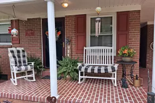 403 E Tennessee Ave, Bessemer City, NC 28016 - Photo 2