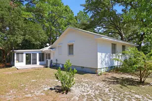 140 Lousan Dr, Cape Carteret, NC 28584 - Photo 2