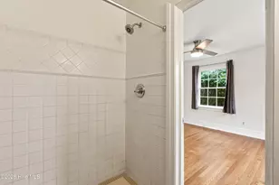 1610 Crescent Dr, Elizabeth City, NC 27909 - Photo 38