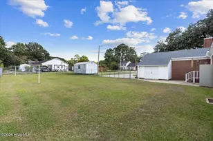 2801 Graham Dr, Kinston, NC 28504 - Photo 10