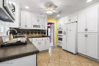 2801 Graham Drive, Kinston, NC 28504 - Photo 18