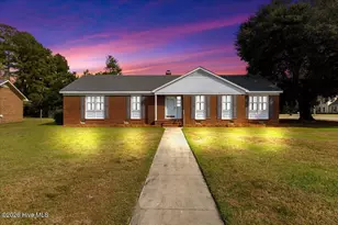 2801 Graham Dr, Kinston, NC 28504 - Photo 2