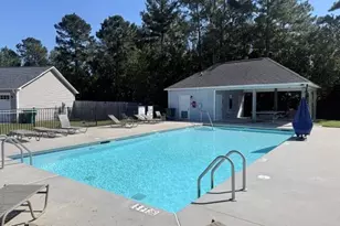 704 Mooring Ct, Sneads Ferry, NC 28460 - Photo 2