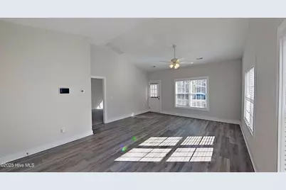 346 Dwight Street, Holly Ridge, NC 28445 - Photo 4
