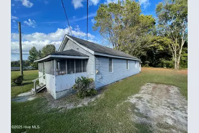 416 Catherine Street, Hertford, NC 27944 - Photo 2