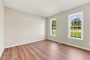 5033 Miranda Dr, Hope Mills, NC 28348 - Photo 6