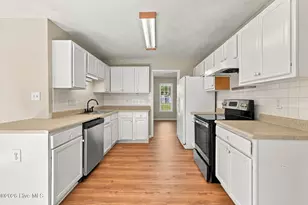5033 Miranda Dr, Hope Mills, NC 28348 - Photo 12