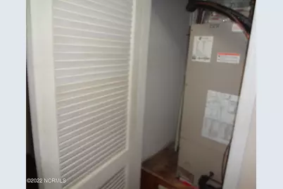 135 W Victoria Court #B, Greenville, NC 27834 - Photo 24