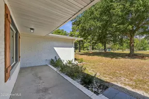 564 Old Folkstone Rd, Holly Ridge, NC 28445 - Photo 4