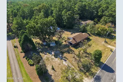 881 Village Point Road SW, Shallotte, NC 28470 - Photo 16