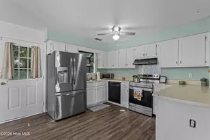 1204 Spring Villa Ct, Jacksonville, NC 28540 - Photo 10
