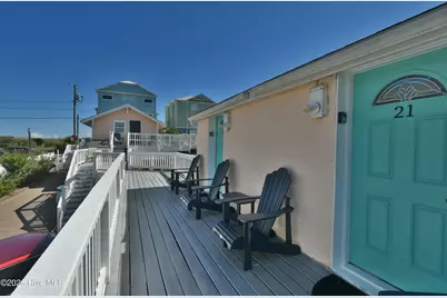 616 Carolina Beach Avenue S, Carolina Beach, NC 28428 - Photo 2