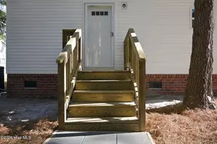 209 Sycamore Rd, Southport, NC 28461 - Photo 36