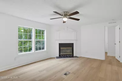 111 E Dunn Street, Sneads Ferry, NC 28460 - Photo 10