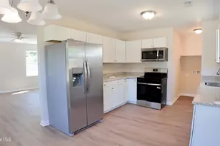 769 Five Rd, Clinton, NC 28328 - Photo 10