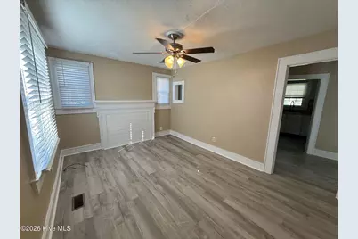 307 Warn Street, Jacksonville, NC 28540 - Photo 2