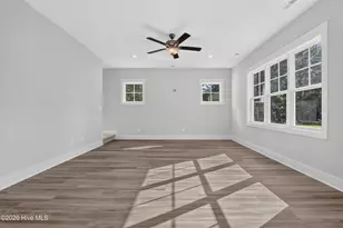 19 Page Ct, Burgaw, NC 28425 - Photo 2