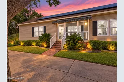 705 Swann Street, Wilmington, NC 28401 - Photo 2