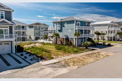 77 W 2nd Street, Ocean Isle Beach, NC 28469 - Photo 4