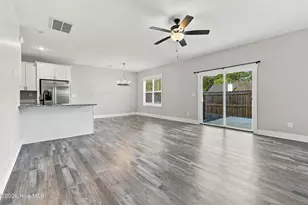 3052 Candlelight Dr, Fayetteville, NC 28311 - Photo 10