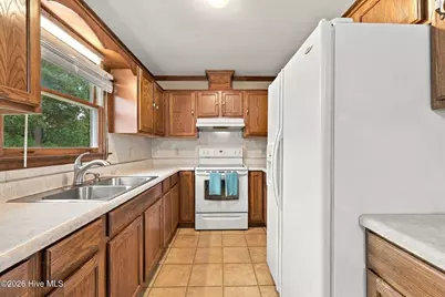 117 Hale Street, Windsor, NC 27983 - Photo 30