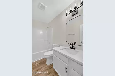 126 W Victoria Court #F, Greenville, NC 27834 - Photo 22