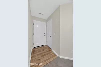 126 W Victoria Court #F, Greenville, NC 27834 - Photo 34