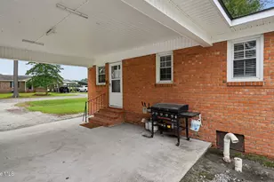 543 Boyd St, Grimesland, NC 27837 - Photo 10